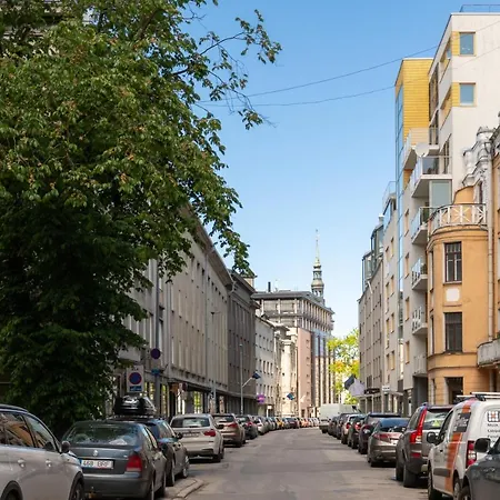 Apartment Roosikrantsi 21 Bright